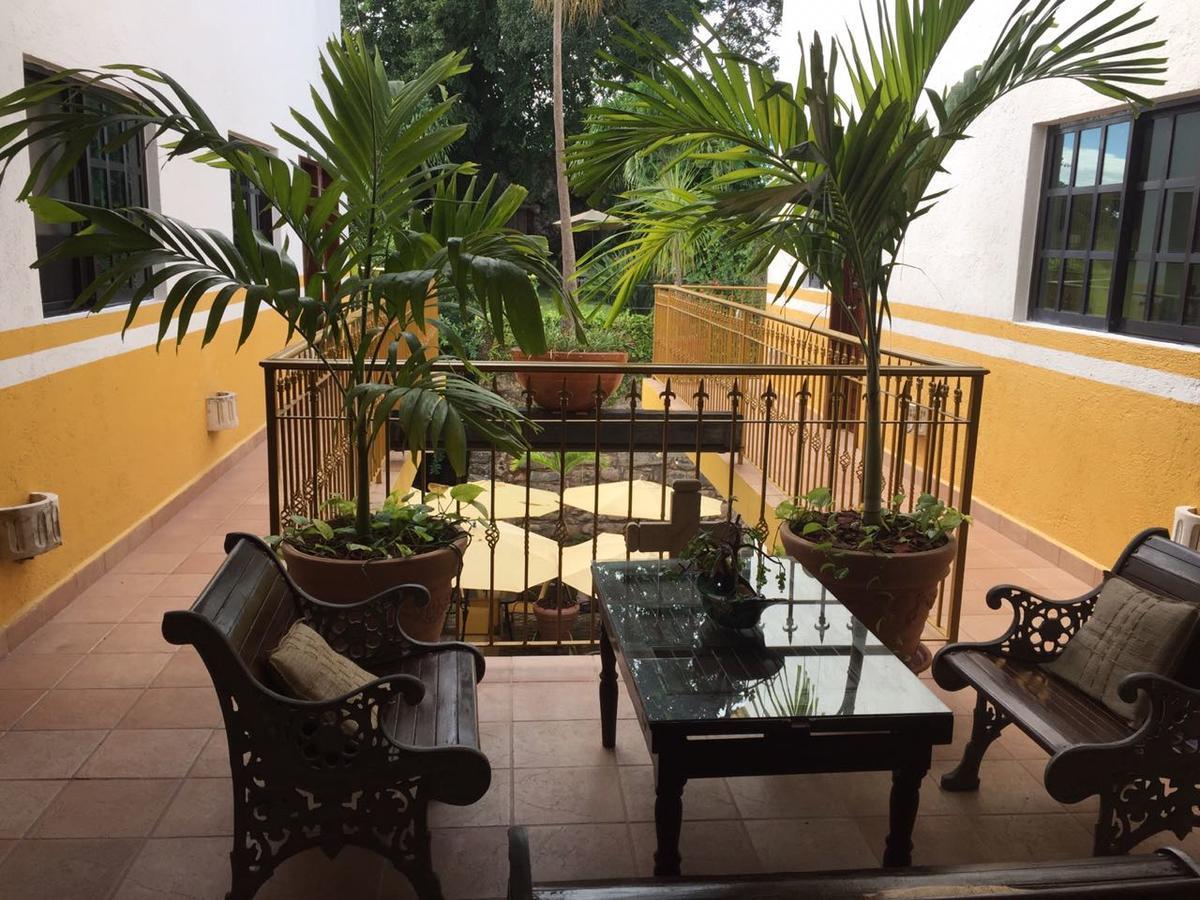 Hotel San Miguel Arcangel Izamal Exterior photo