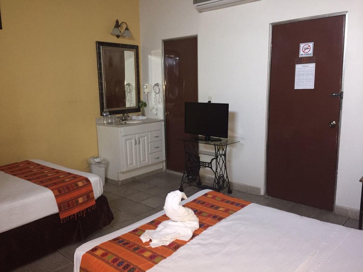 Hotel San Miguel Arcangel Izamal Exterior photo